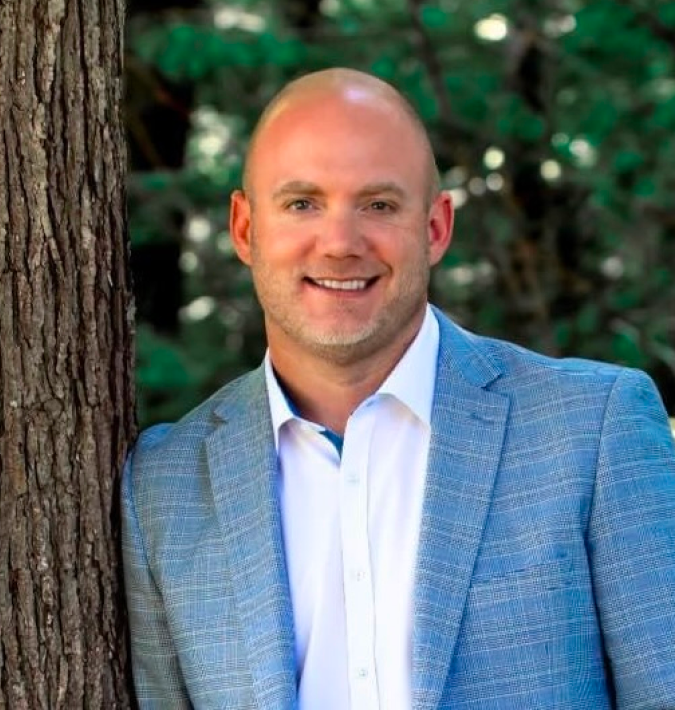 Jeremiah Nolen-headshot (1)